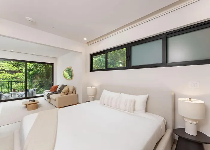 Naumi N435 | With Balcony + Club And Pools In Playas Del Coco *