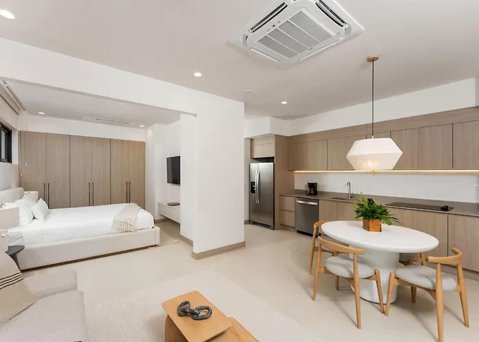 Naumi N435 | With Balcony + Club And Pools In Playas Del Coco Holiday home Sardinal (Guanacaste)
