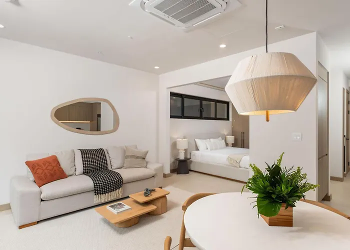 Naumi N435 | With Balcony + Club And Pools In Playas Del Coco * Sardinal (Guanacaste)