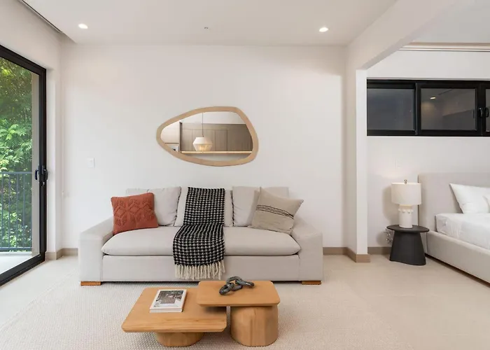 Naumi N435 | With Balcony + Club And Pools In Playas Del Coco