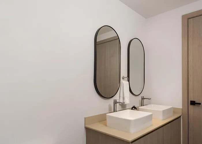 Naumi N435 | With Balcony + Club And Pools In Playas Del Coco